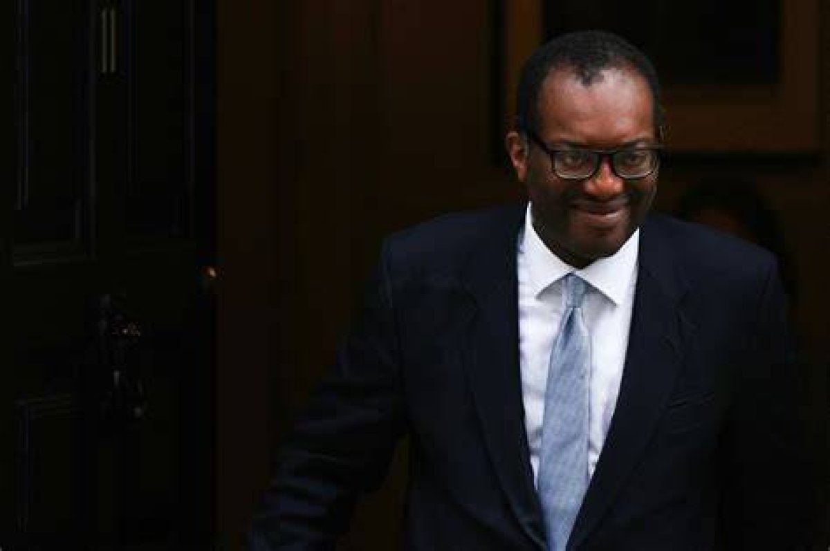 Uk Politicians Caught in Sting for Lucrative Second Jobs with Fictitious South Korean Consultancy