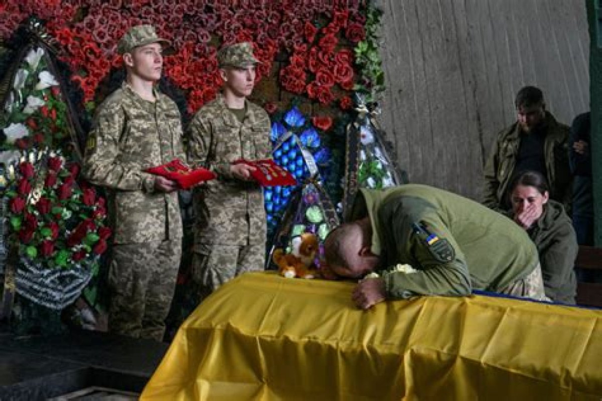 Ukraine Honors Olga Simonova, Russian Woman Who Fought on Its Side in the War