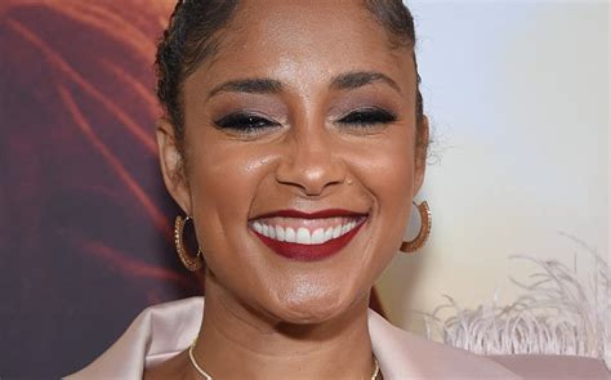 Unraveling the Romance: Who Has Amanda Seales Dated?
