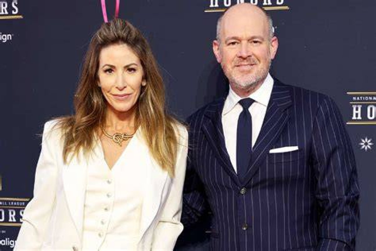 Unveiling the Extraordinary World of Suzy Shuster: Rich Eisen's Accomplished Wife