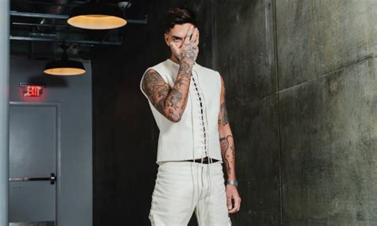 Unveiling the Fascinating Lives of Matteo Milleri and Vittoria Ceretti