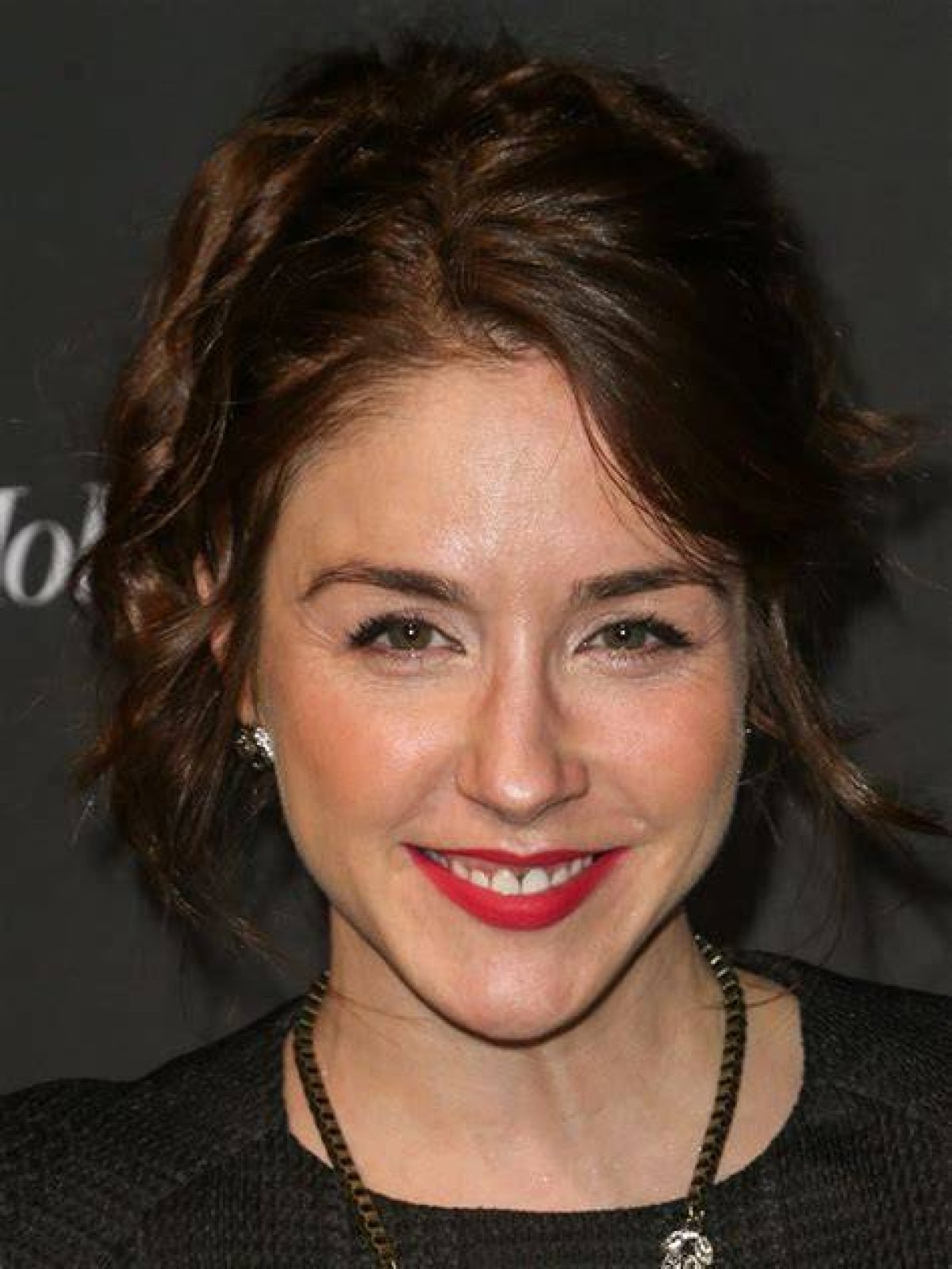 Unveiling the Life of Erin Karpluk's Husband: a Journey Beyond the Spotlight