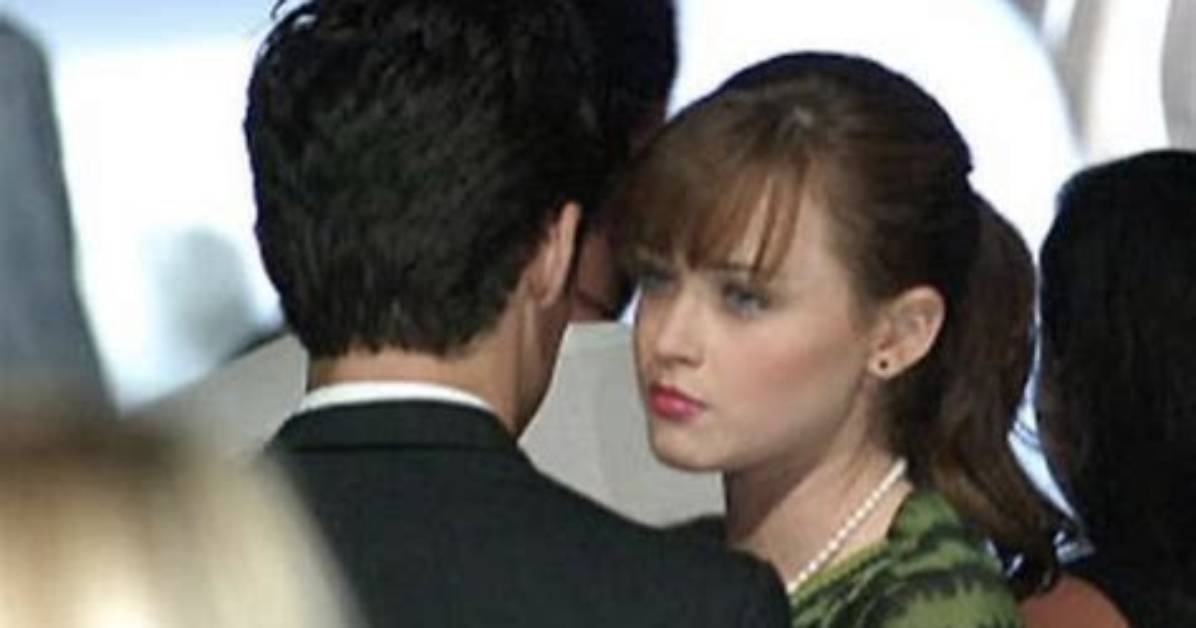 Unveiling the Love Life of Alexis Bledel: a Journey Through Dating