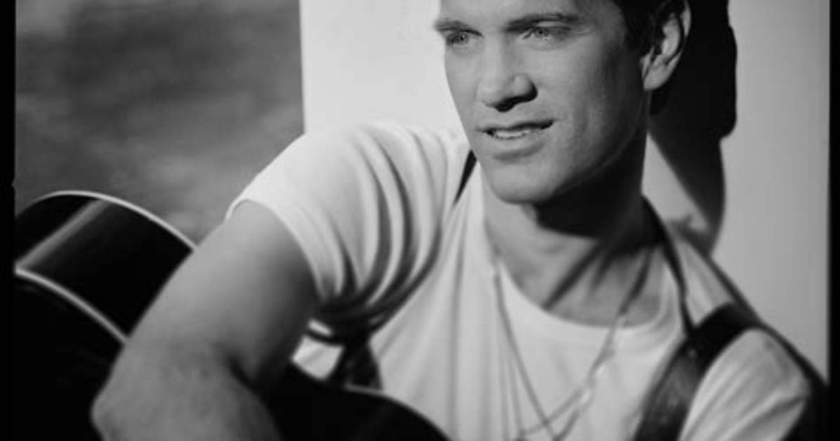 Unveiling the Love Life of Chris Isaak: Is He Married?