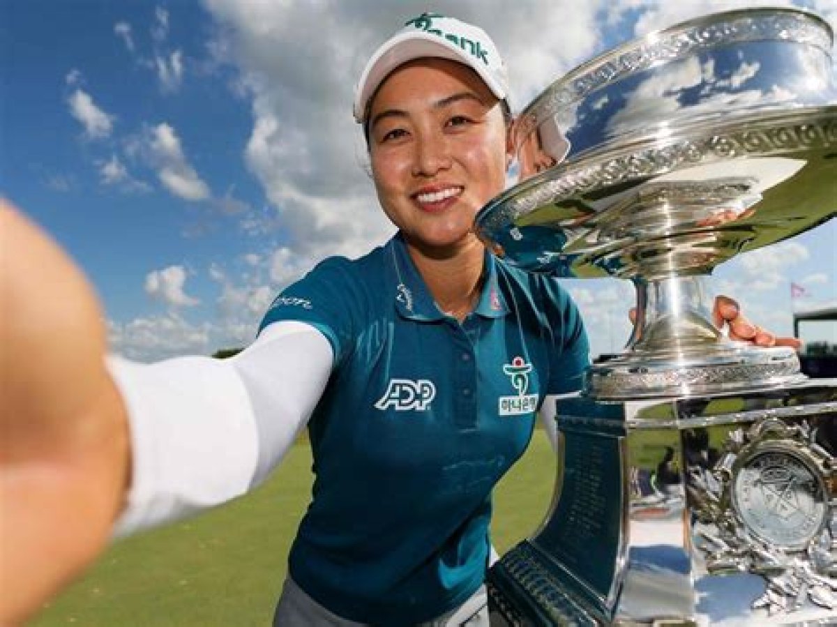 Unveiling the Love Story: Is Minjee Lee Married?