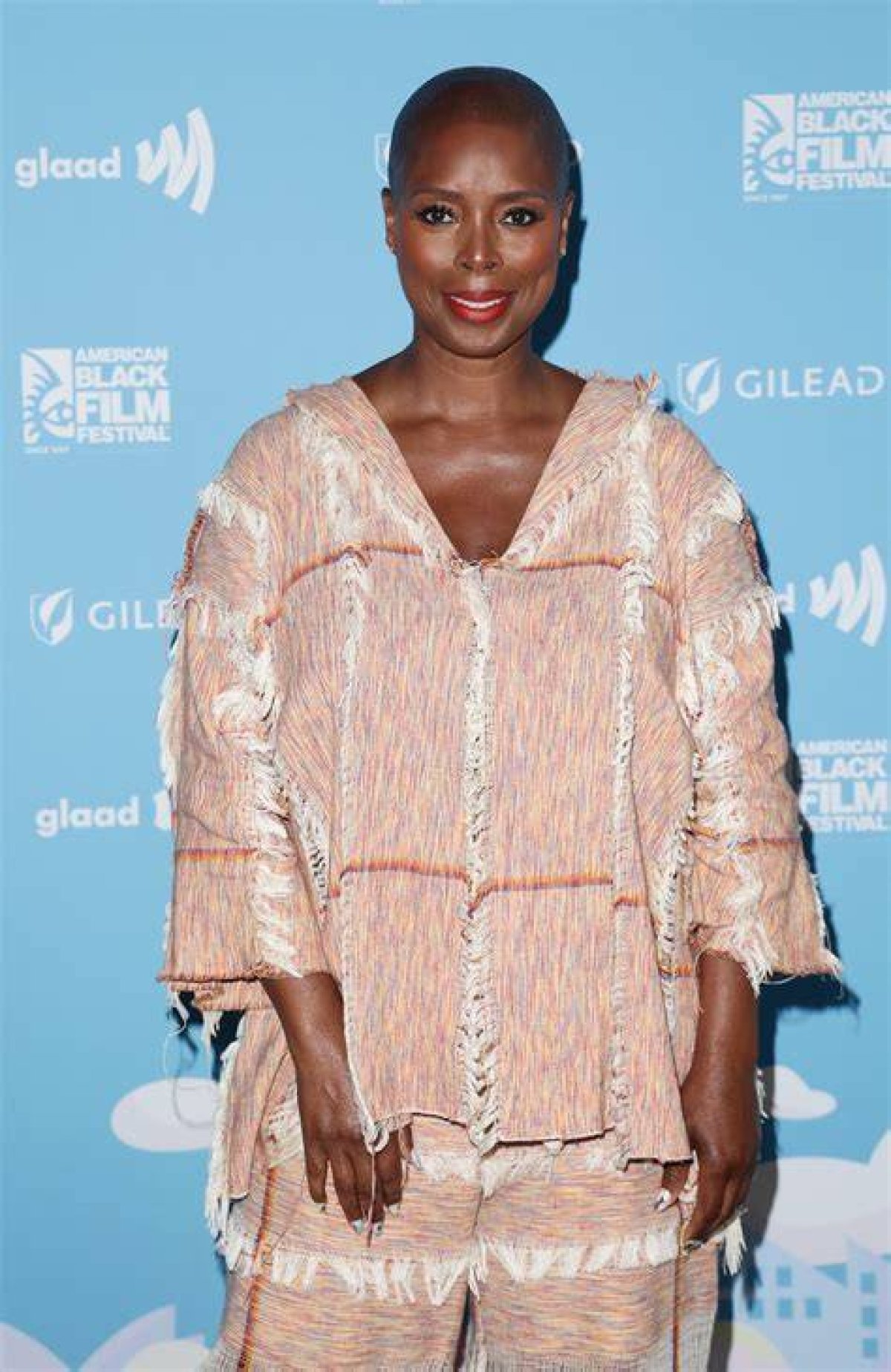 Unveiling the Personal Life of Sidra Smith: Is Sidra Smith Married?