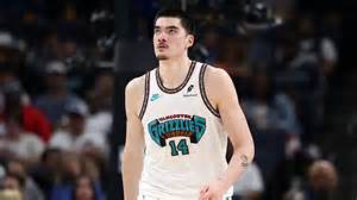 Unveiling the Secrets of Zach Edey's Towering Height