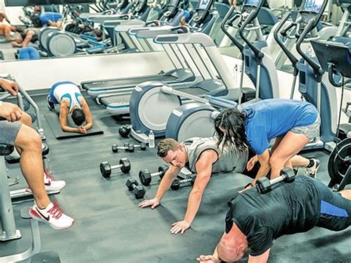 Unveiling the Secrets to Fitness Excellence with Sarah Vivan
