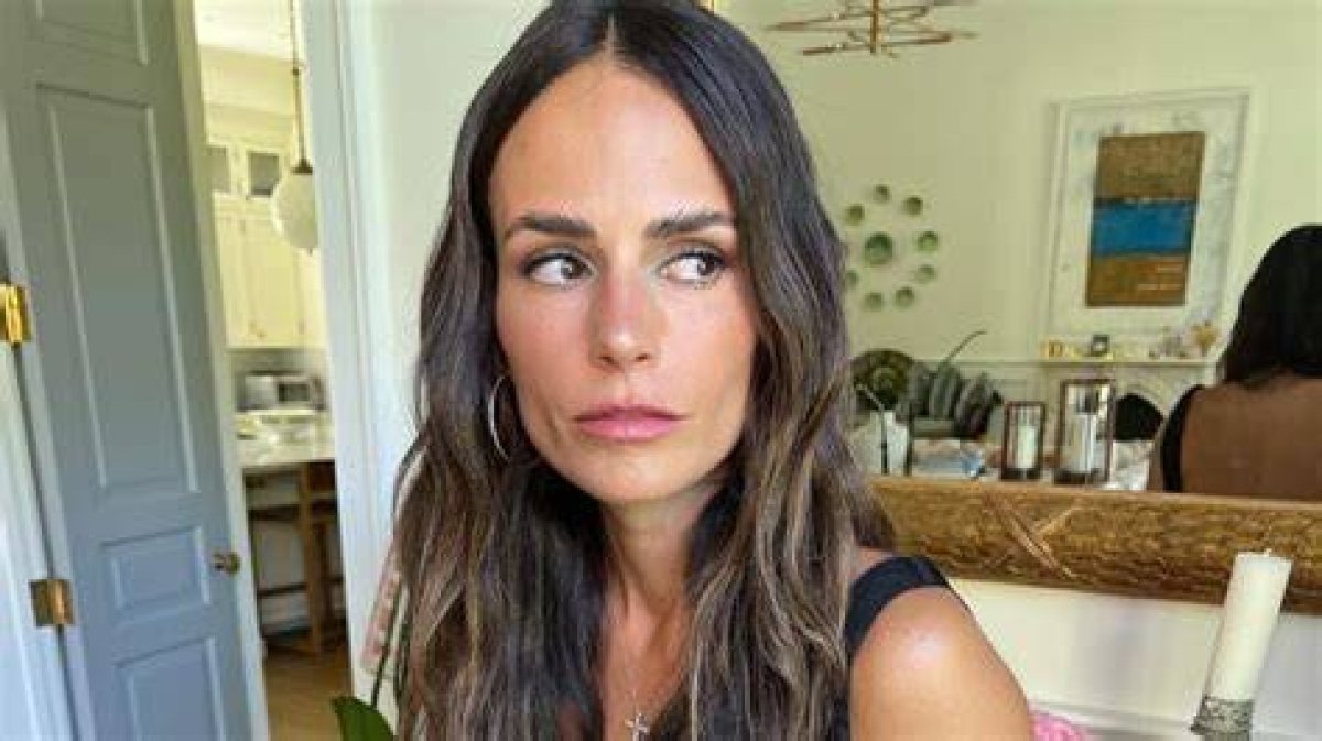 Unveiling the Truth: Jordana Brewster and Her Struggles with Anorexia