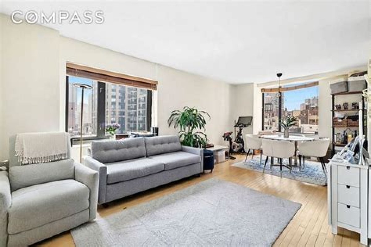 Ventana, 150 East 85Th Street, Nyc - Condo Apartments