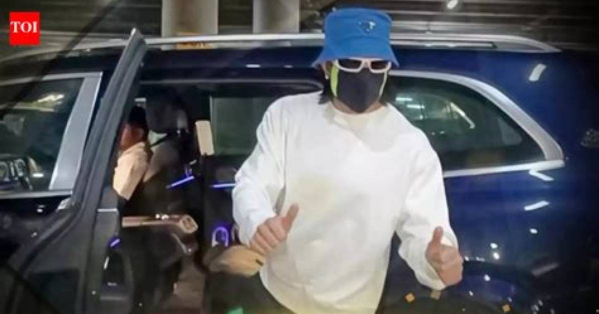 Watch: Ranveer Singh Turns His Incognito Mode On, Looks Dapper in All-Black Casual Attire
