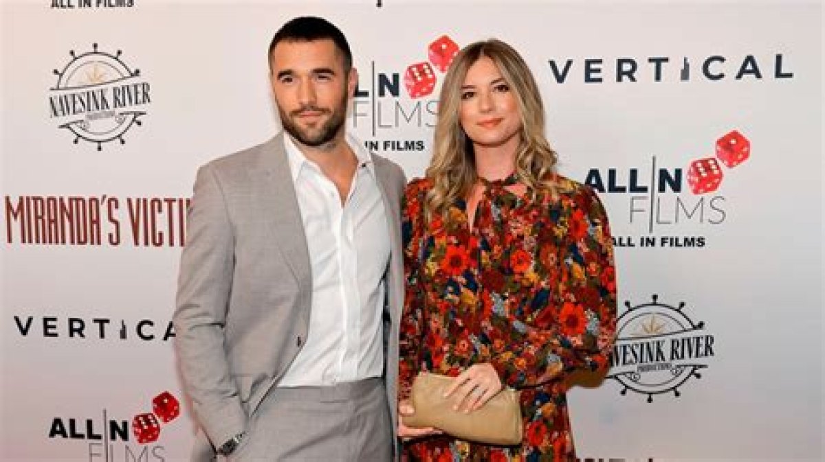 'We Love You So Much': Emily Vancamp Announces Birth of Second Child with Husband Josh Bowman