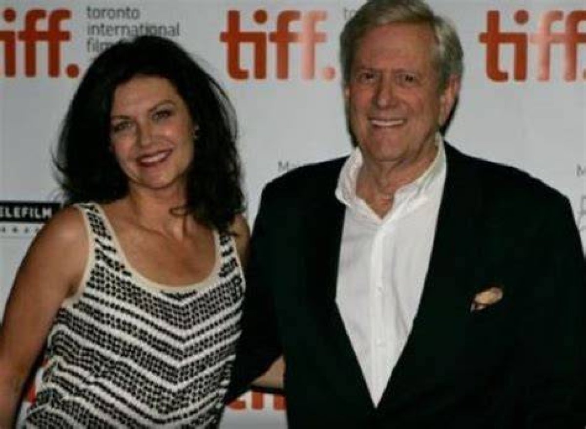 Wendy Crewson Husband, Net Worth, Children, Gay, Partner, Plastic Surgery, & Wiki Facts