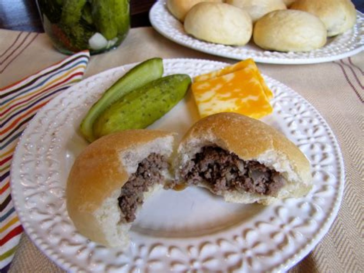 What Are Some Traditional Mennonite Foods?