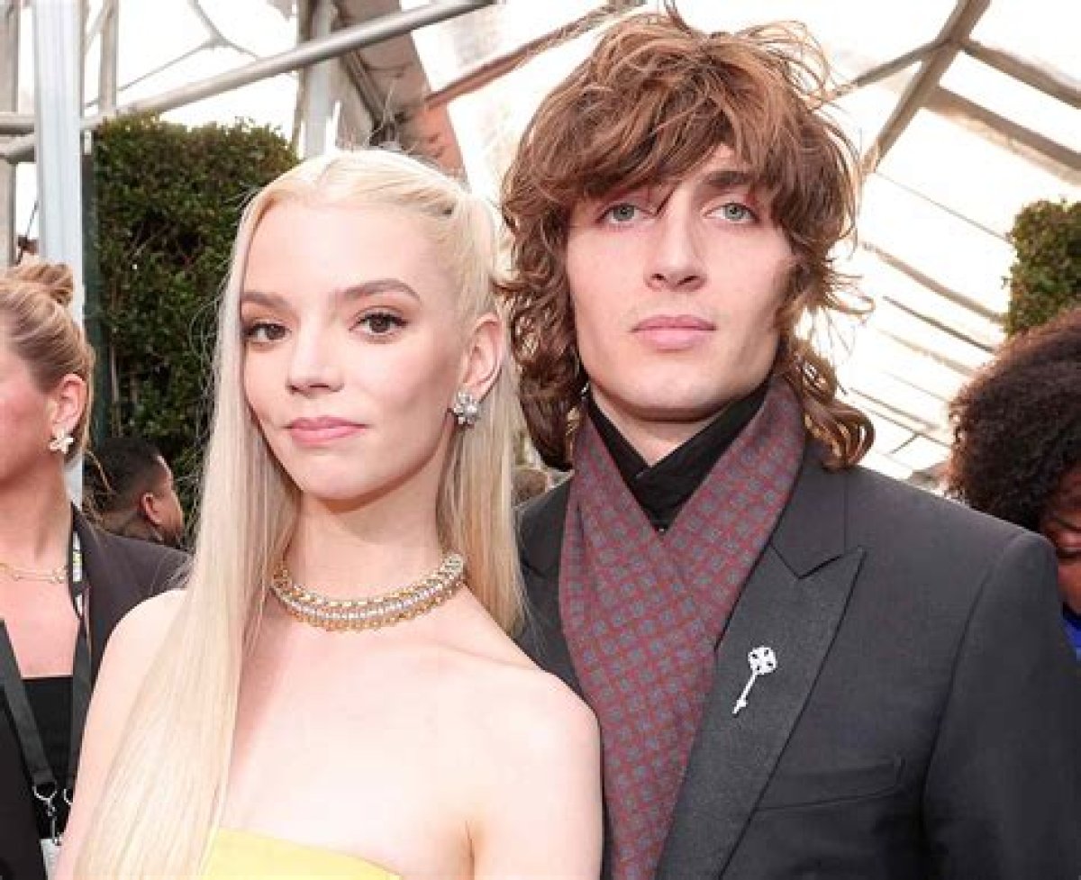 What Happened with Anya Taylor-Joy’s Teeth? Know the Truth