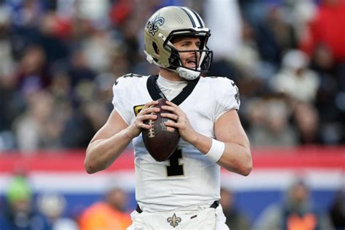 What Quarterback Is Retiring?