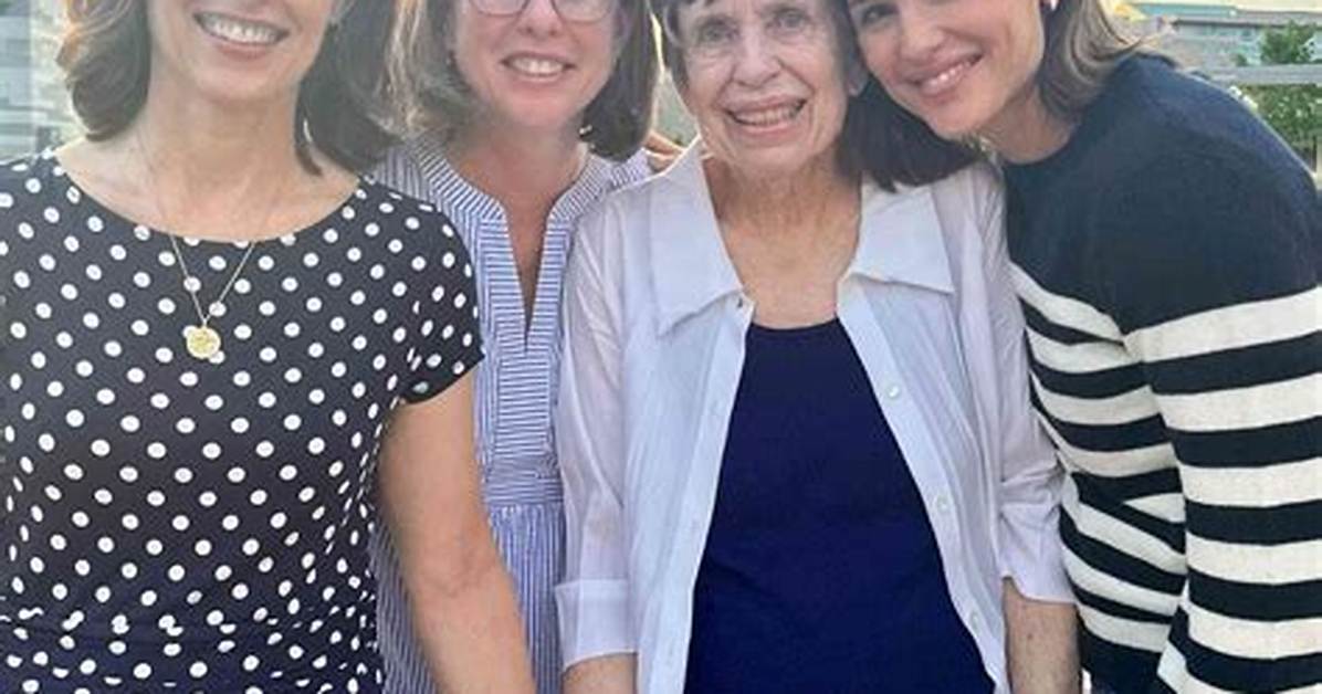 Who Are Jennifer Garner’s Siblings? the Sisters Look Identical