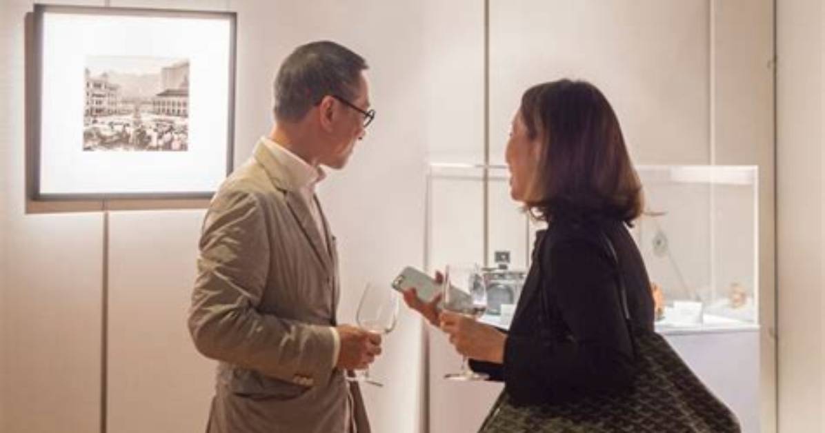 Who Are Yau Leung and Lee Ka-Sing? 60S Iconic Photographers’ Series of ‘Old’ and ‘New’ Hong Kong Now at Sotheby’s