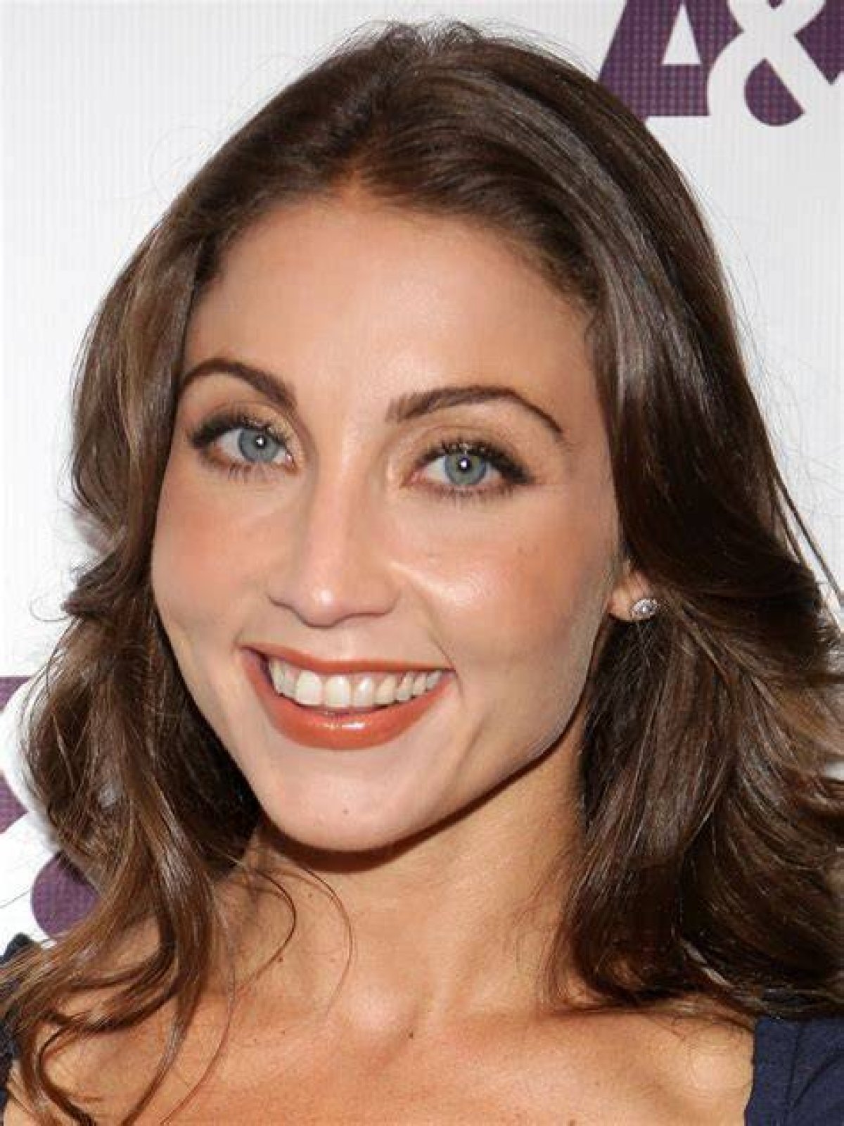 Who Is Actress & Businesswoman Mary Padian? Her Net Worth