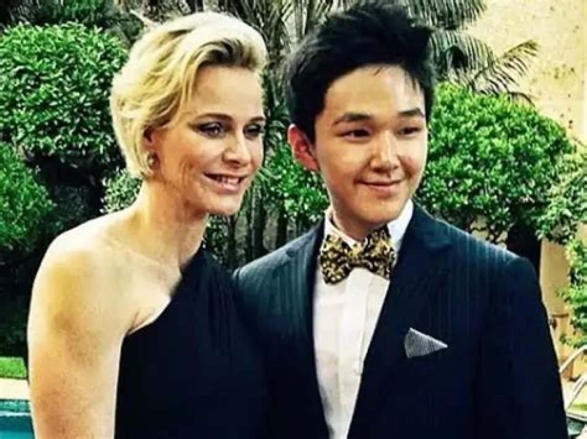 Who Is Eric Tse, the Overnight Billionaire Who Became Richer Than Donald Trump in Just 24 Hours, Spotted Hanging out with Rihanna, Bella Hadid and Yao Ming?