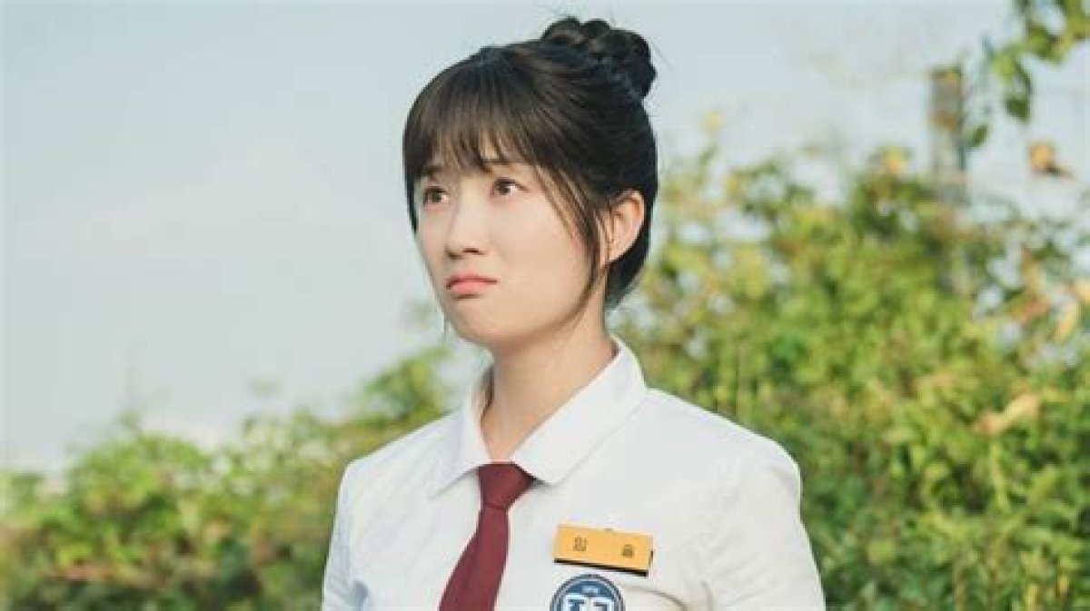 Who Is Kim Hye-Yoon, Hard-Working K-Drama Star of Lovely Runner, Sky Castle and Extraordinary You?