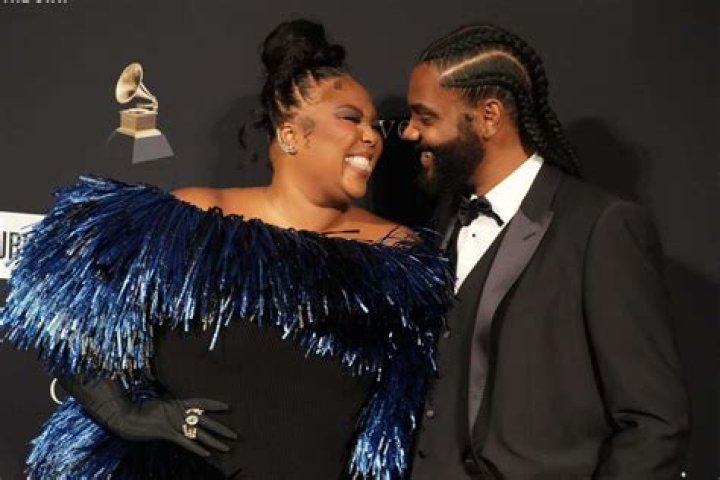 
Who is Myke Wright? All about the comedian as Lizzo poses with partner at pre-Grammy gala 