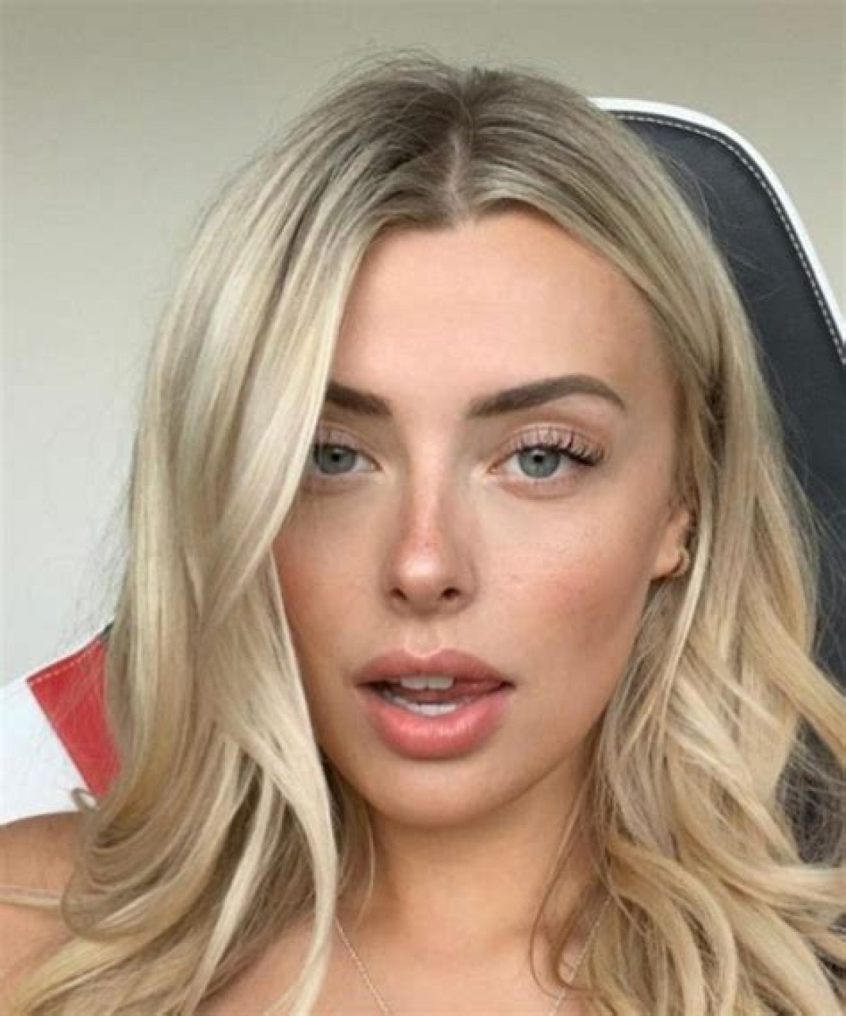 Who Is Social Media Star Corinna Kopf? Her Age, Boyfriend & More