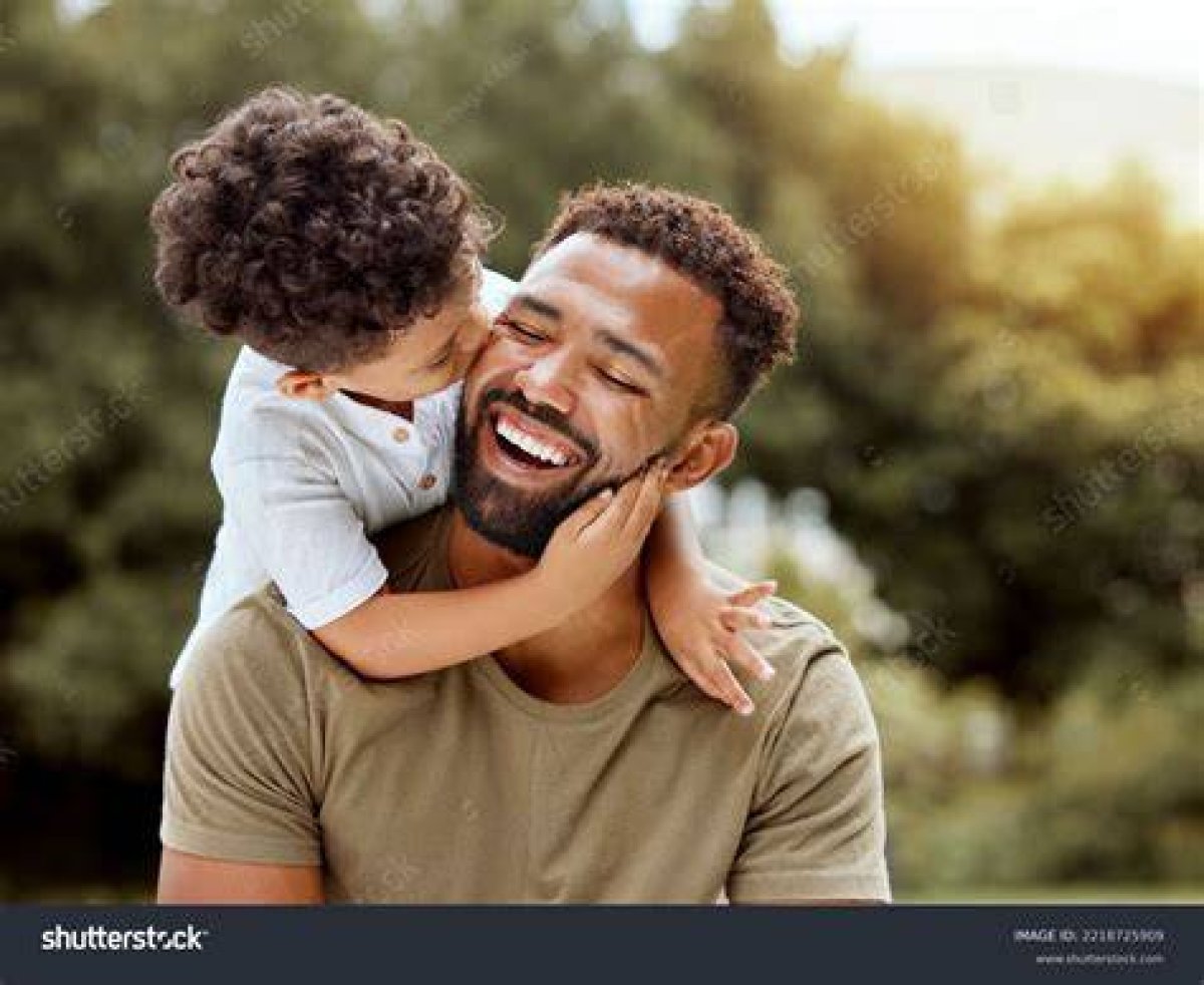 Who Is the Father of Her Son? Find out Now!