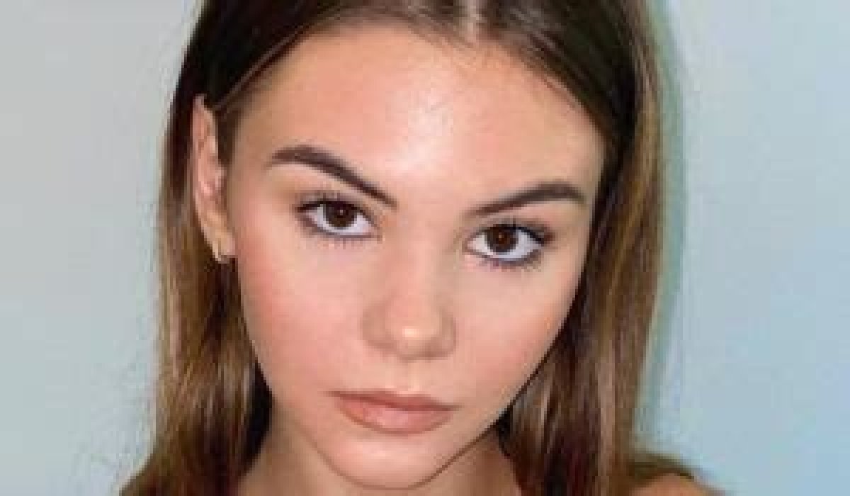 Who Is Youtuber Ashley Tervort? Her Age, Siblings & More