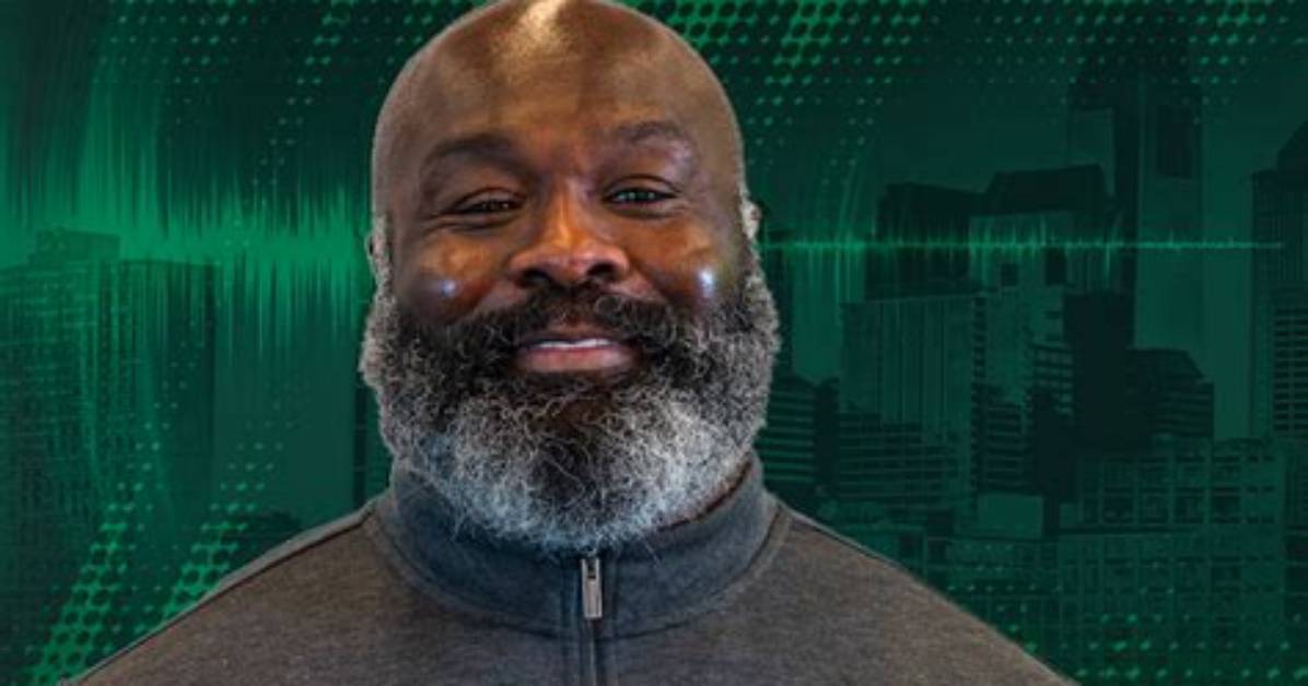 Who Was Hugh Douglas Jr. ? Death News of Son of Former Eagles Defender Nfl Player in Car Crash Emerges