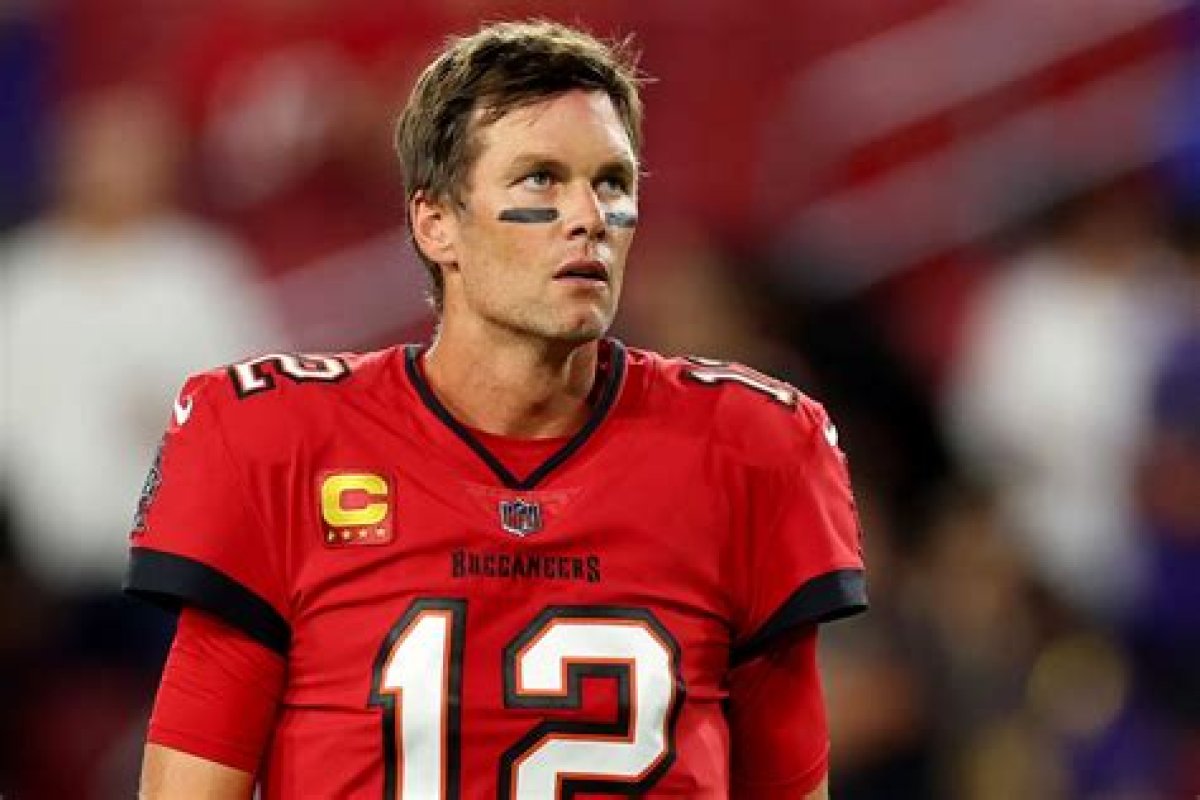 Why Is Tom Brady Returning to Football?