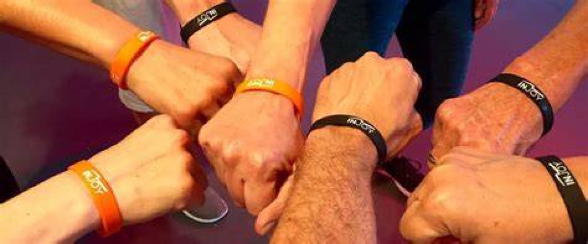 Wristbands for Pitchers? Some Colleges Embrace New Way to Call Games — College Baseball, Mlb Draft, Prospects