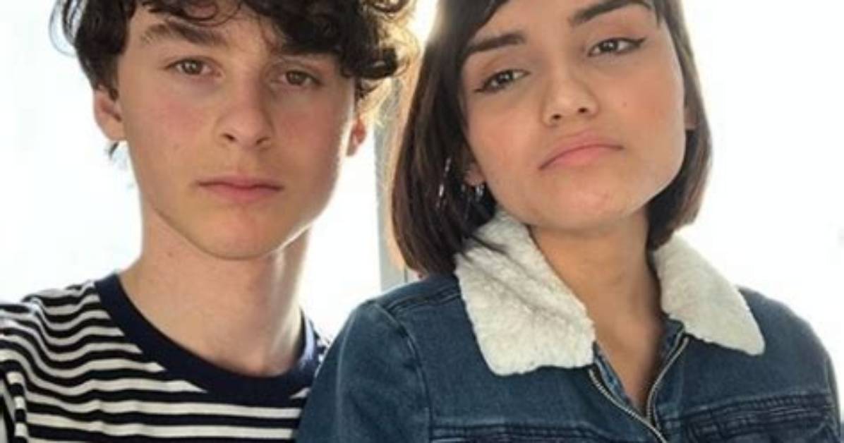 Wyatt Oleff Girlfriend Erin and Family Life