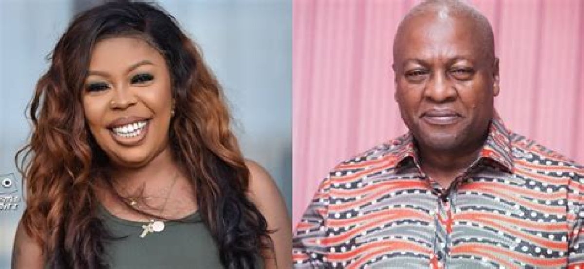 "You Are Too Short"- Yankey Tells Afia Schwarz as He Grabs Afia's Trumu to Prove He Is Not Gay (Video)