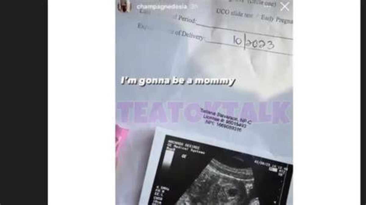 Youtuber Dez Machado Is Pregnant with Her First Baby
